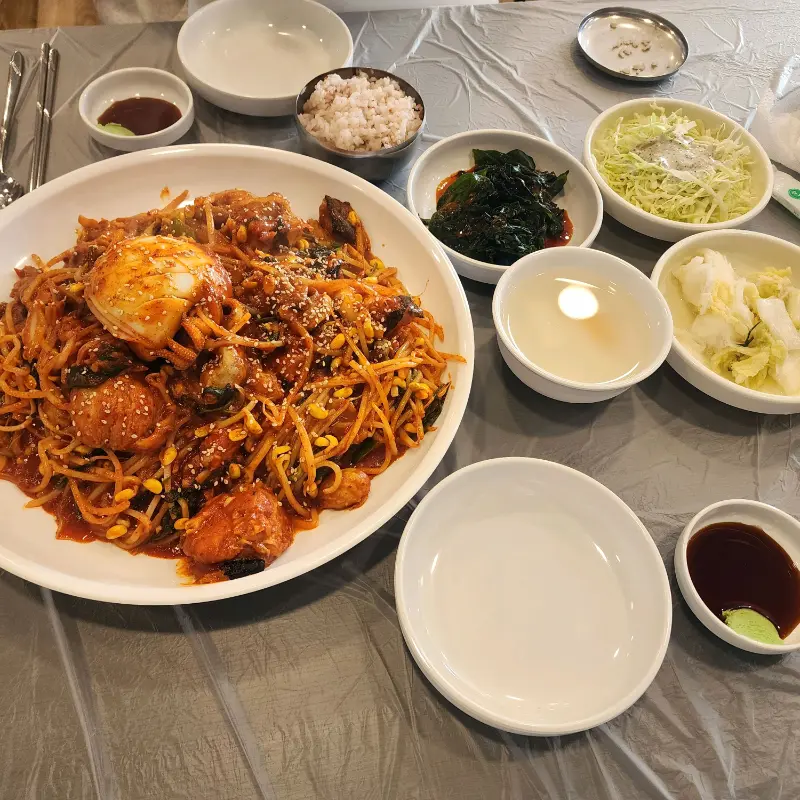 다채로운 밑반찬