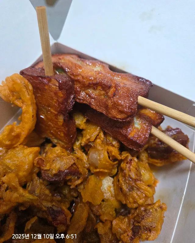 윤기가 자르르 흐르는 핫바