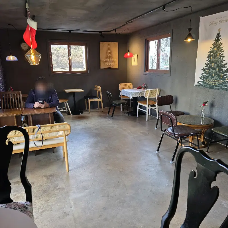 카페 내부 모습