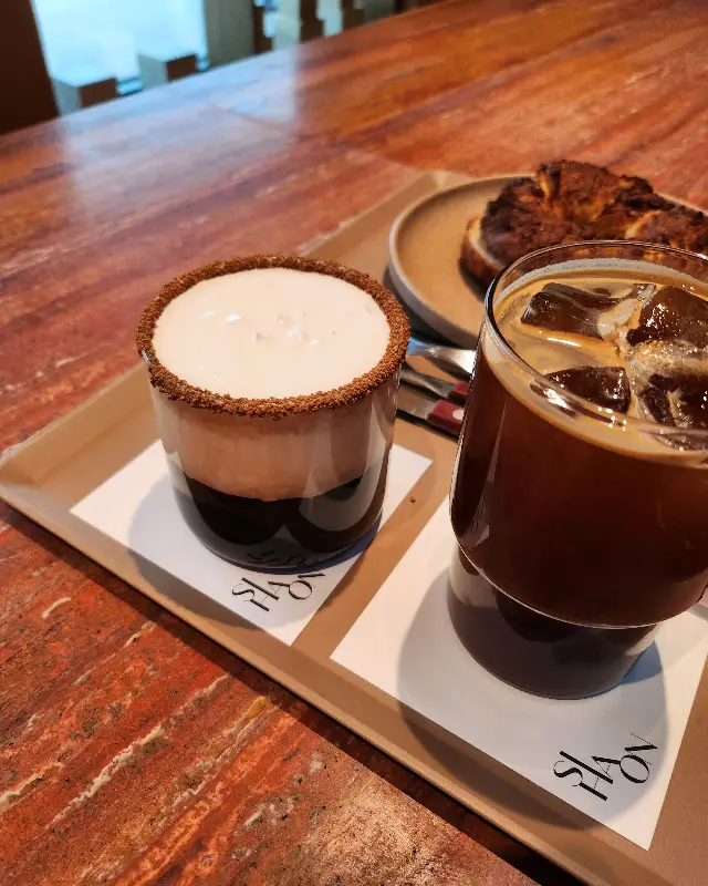 참 라떼와 아메리카노