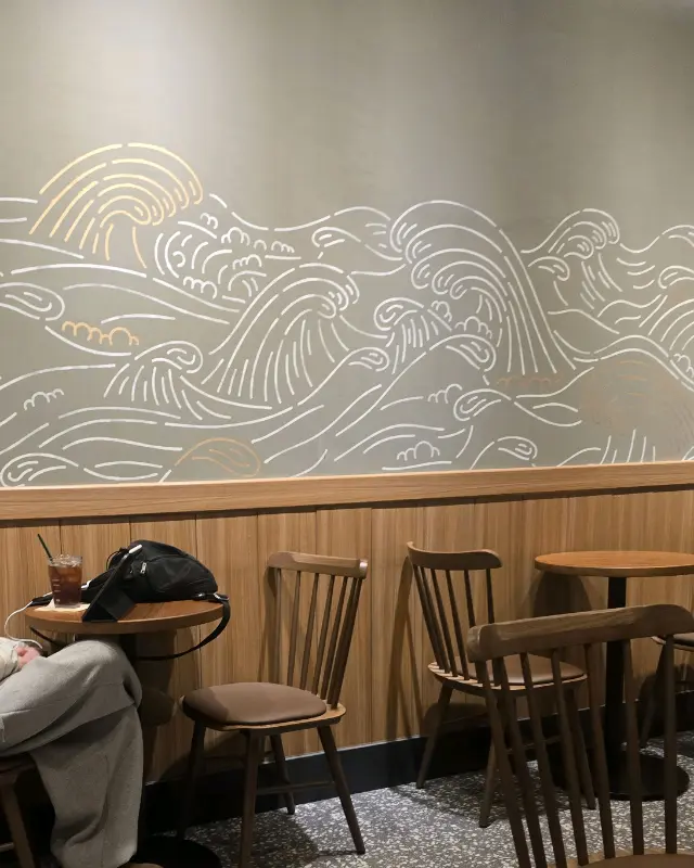 스타벅스 내부 인테리어