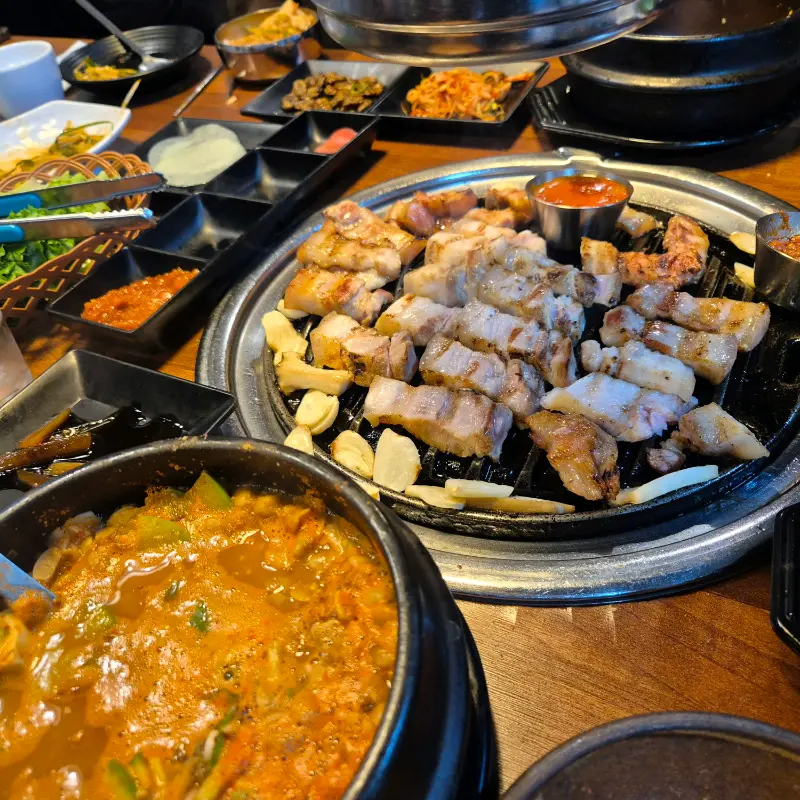 푸짐한 한 상 차림