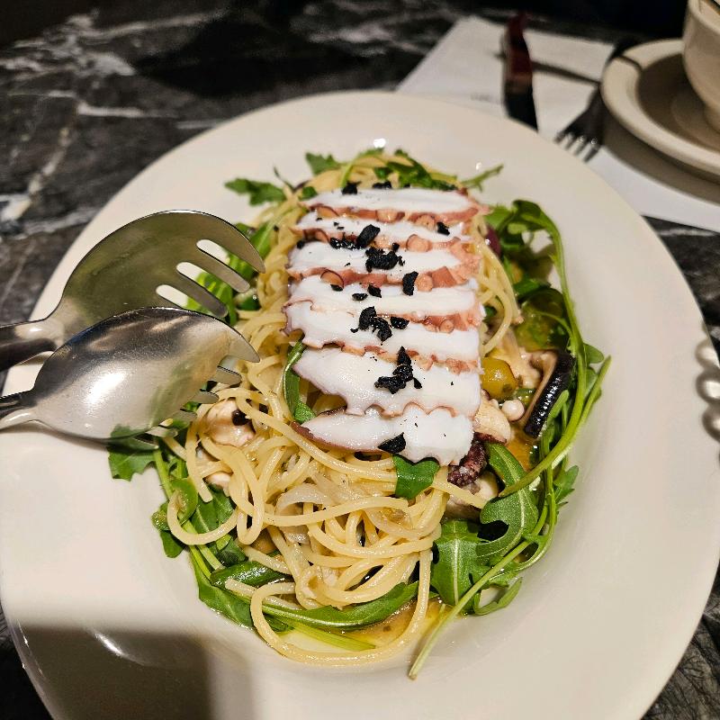 돌문어 청양 트러플 파스타