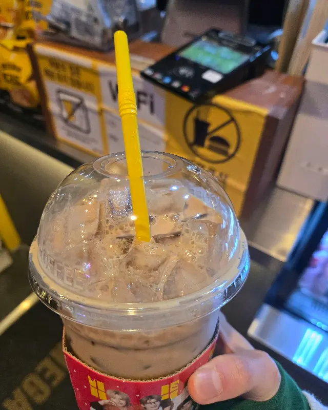 메가커피 부여터미널점 음료