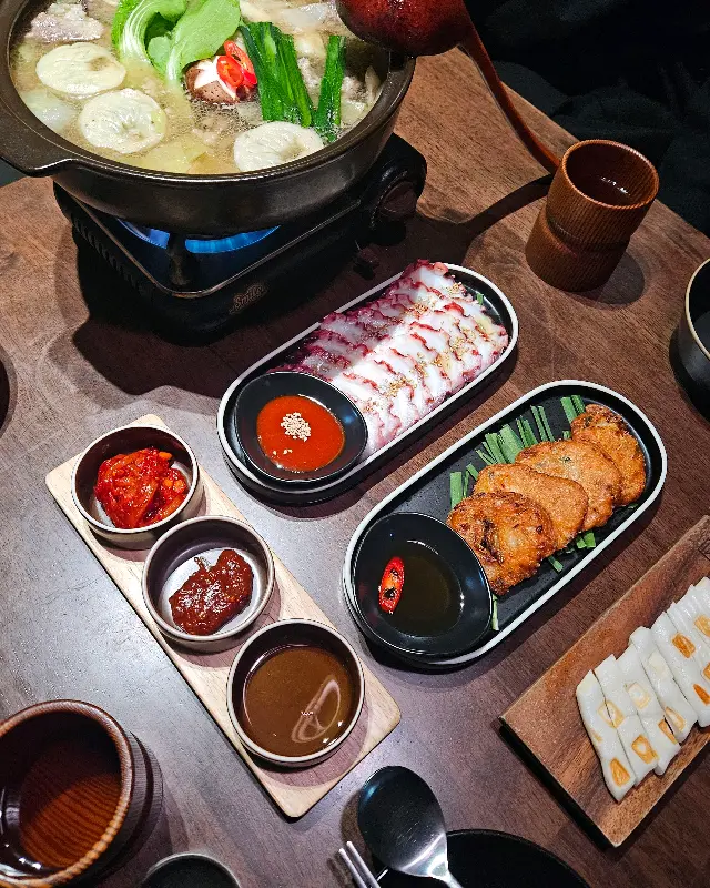 매산약수터의 푸짐한 한 상 차림