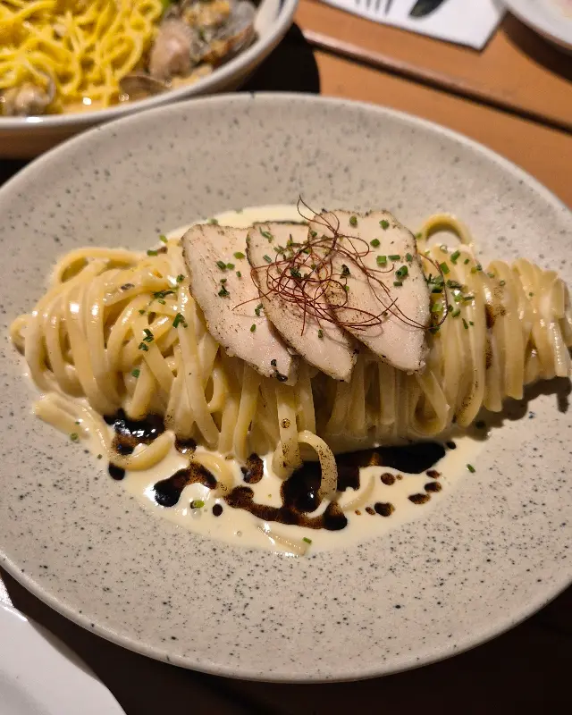 잉글룸의 맛있는 파스타와 스테이크