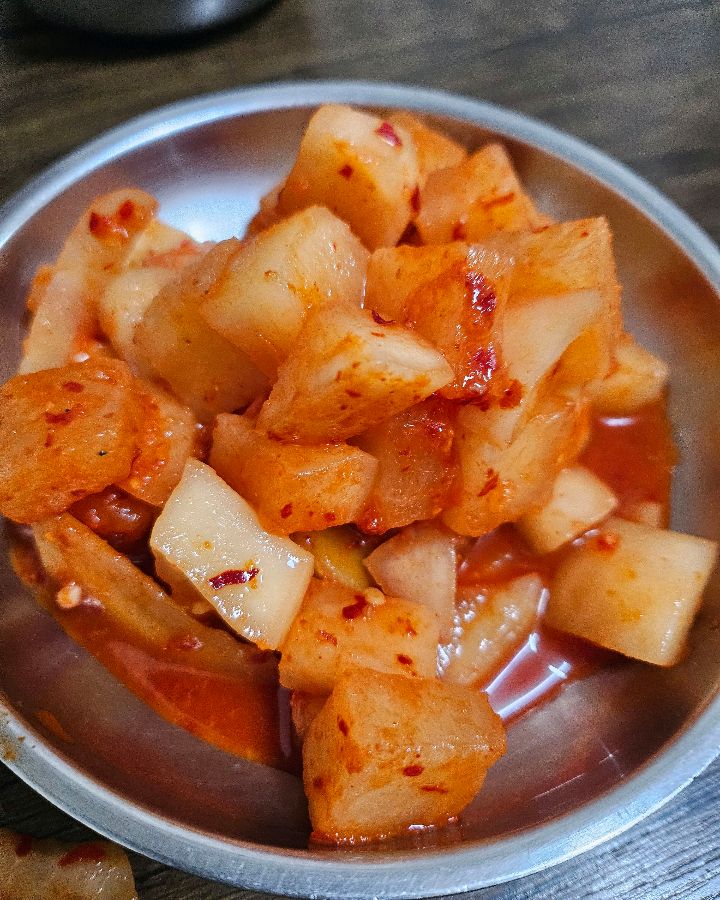 잘 익은 깍두기