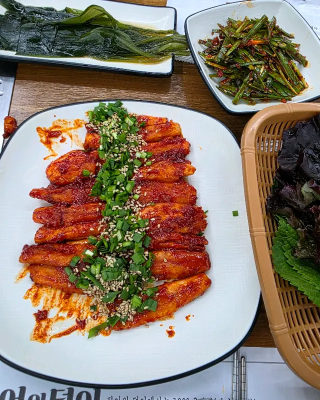 장어와덕이 밑반찬