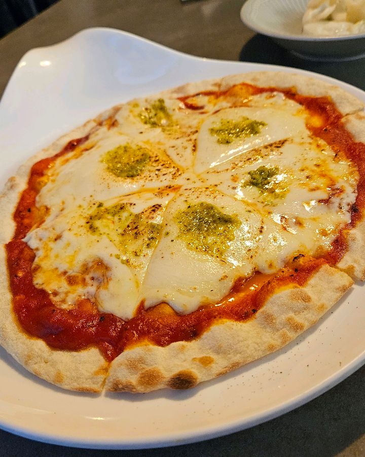 고르곤졸라 피자