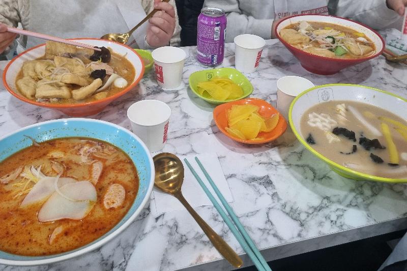 푸짐한 한 상 차림