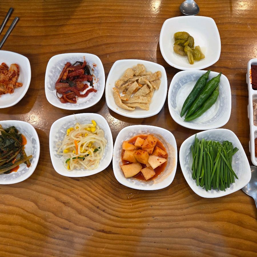 다채로운 밑반찬