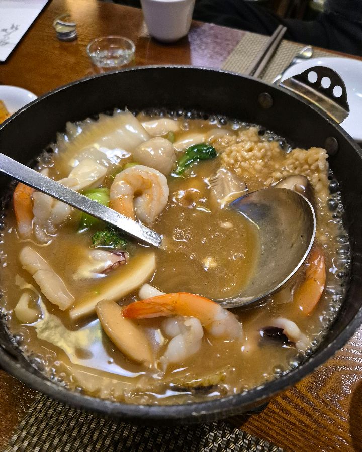 해산물이 듬뿍 들어간 짬뽕