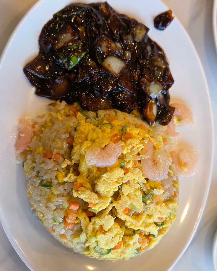 장순루 짜장면과 볶음밥