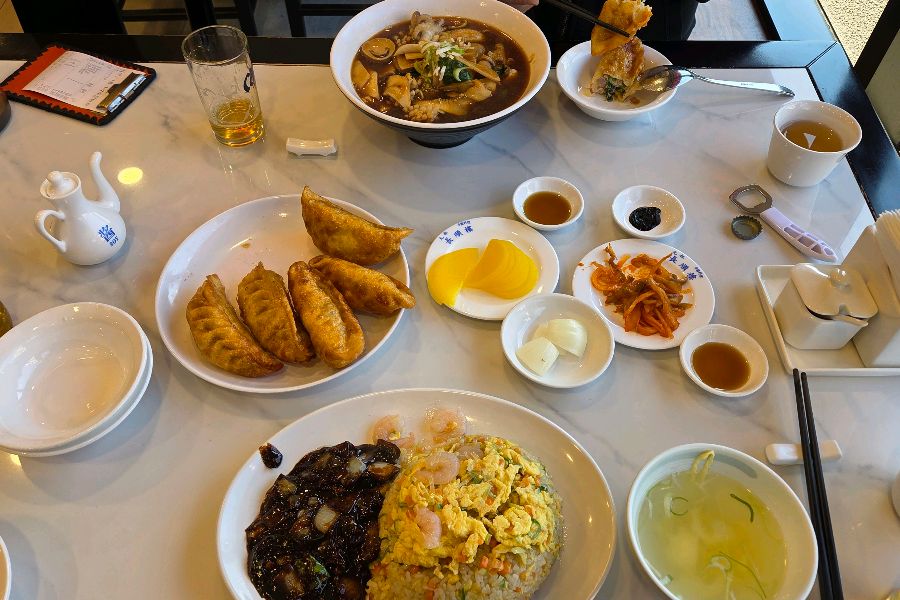 장순루 전체 테이블 세팅