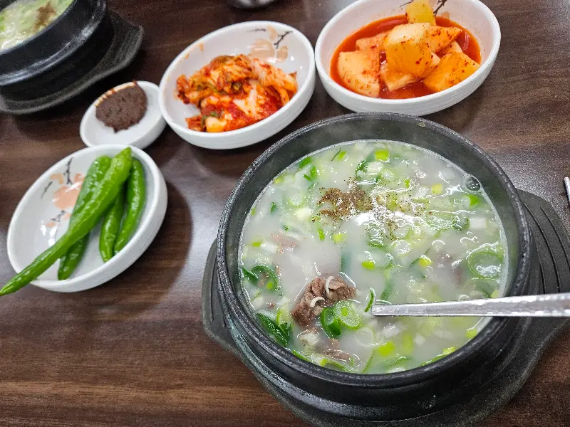 설렁탕 한상차림