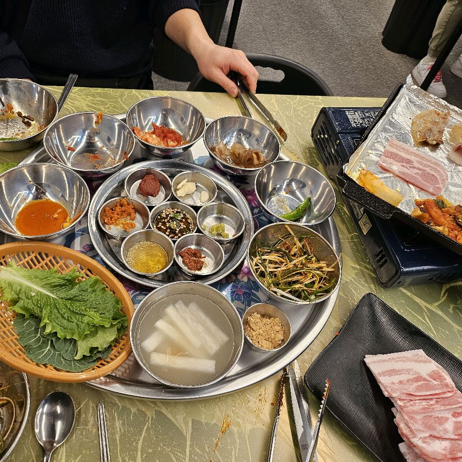 푸짐한 한 상 차림