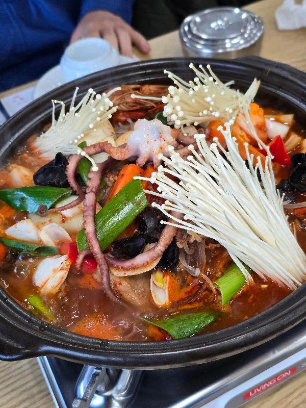 해물갈비찜 전체샷