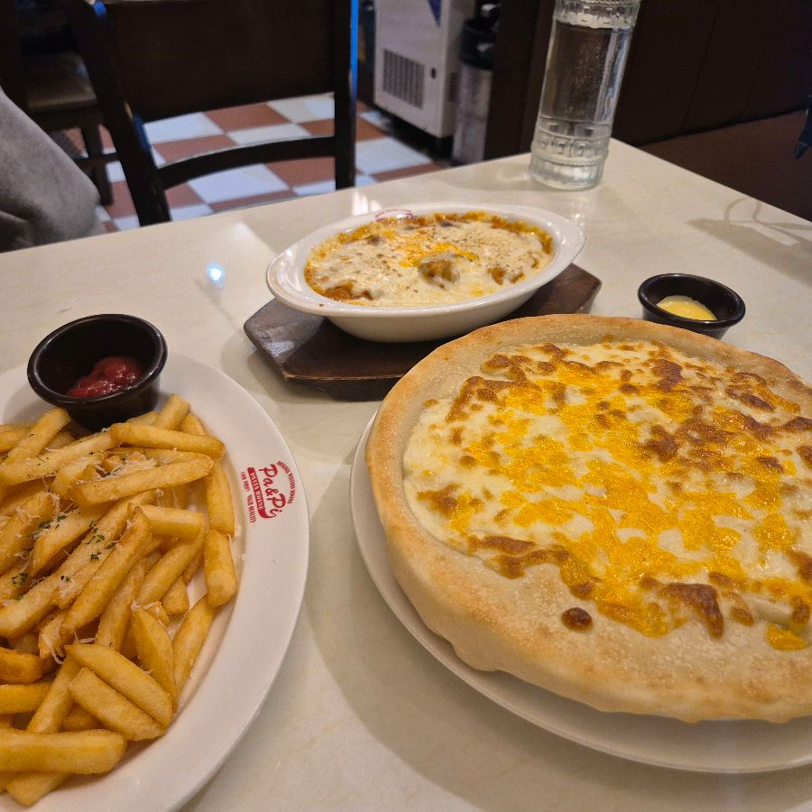 푸짐한 양을 자랑하는 메뉴들