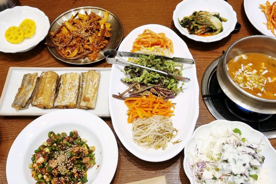 푸짐한 한 상 차림