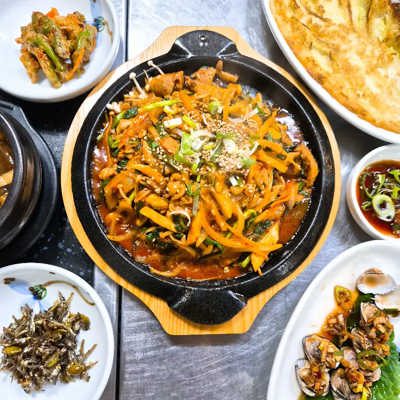 오리불고기 한상차림