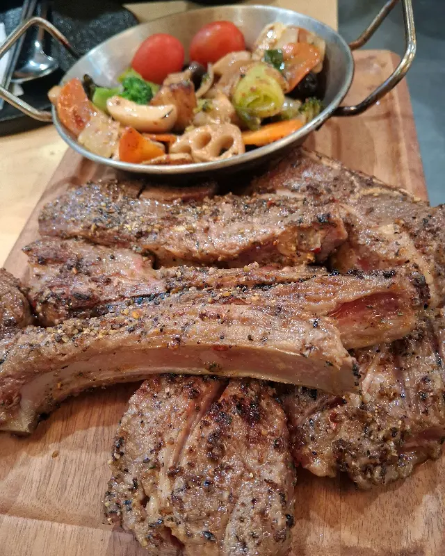 다채로운 야채 구이