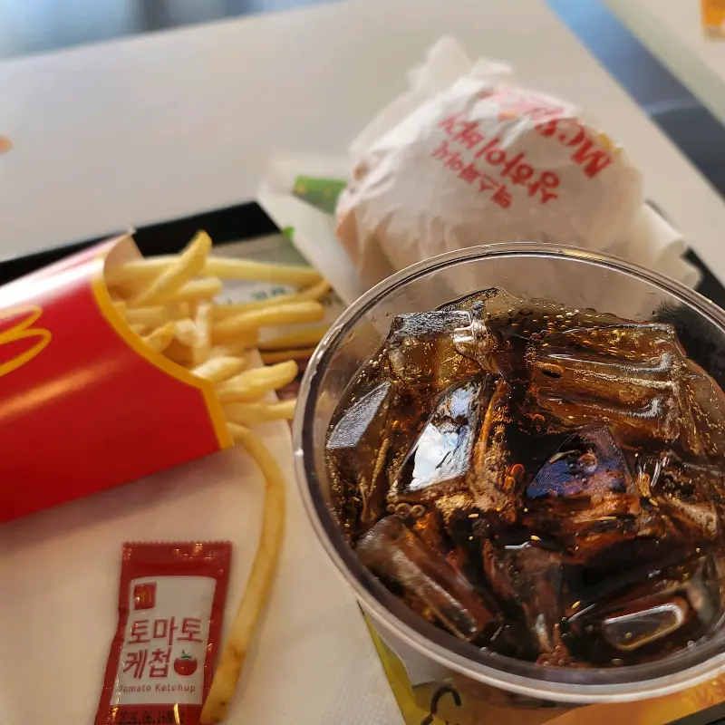맥도날드 세트 메뉴