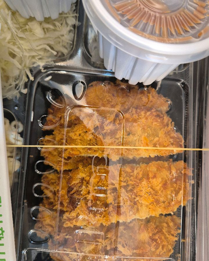 깔끔한 매장 내부