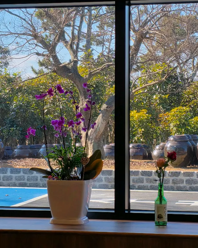 식당 내부 인테리어