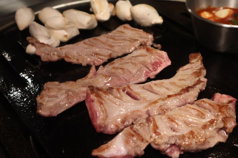 윤기가 흐르는 갈매기살