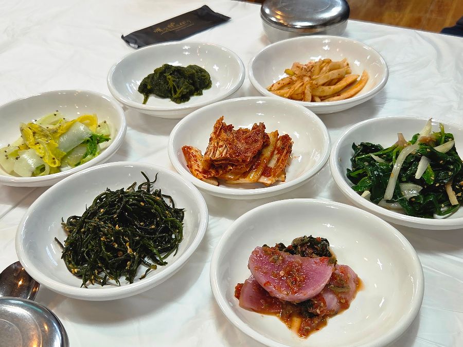 다채로운 밑반찬