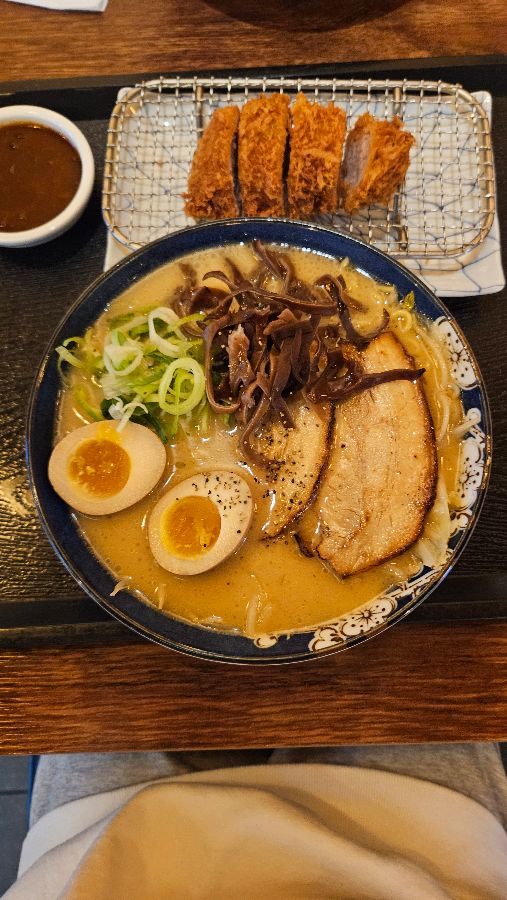 돈코츠 라멘과 돈카츠