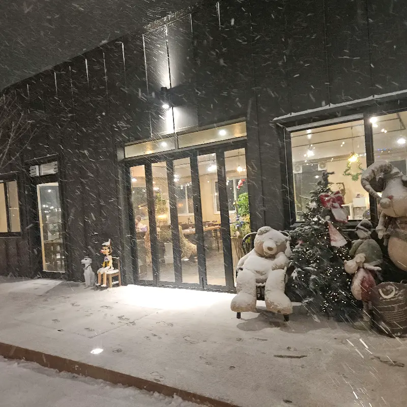 식당 외부 전경