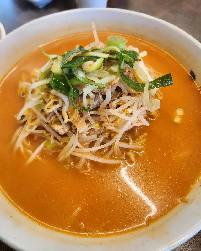 숙주가 듬뿍 올라간 나가사키 짬뽕