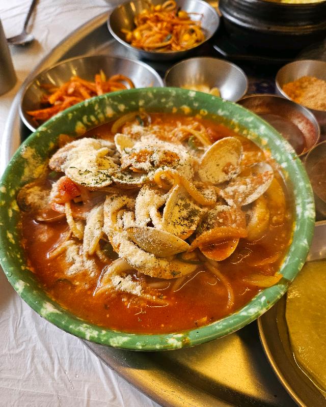 해물이 듬뿍 들어간 해장 파스타