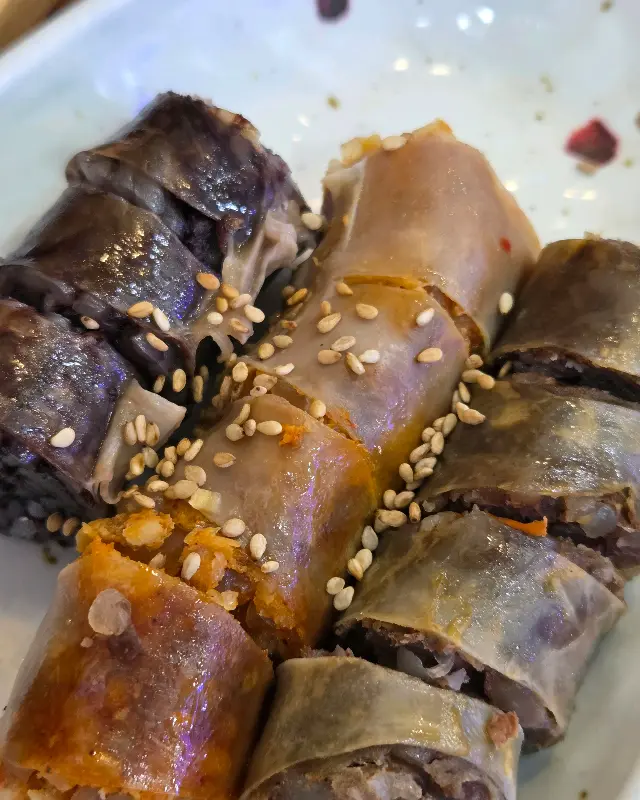 윤기가 흐르는 맛보기 순대