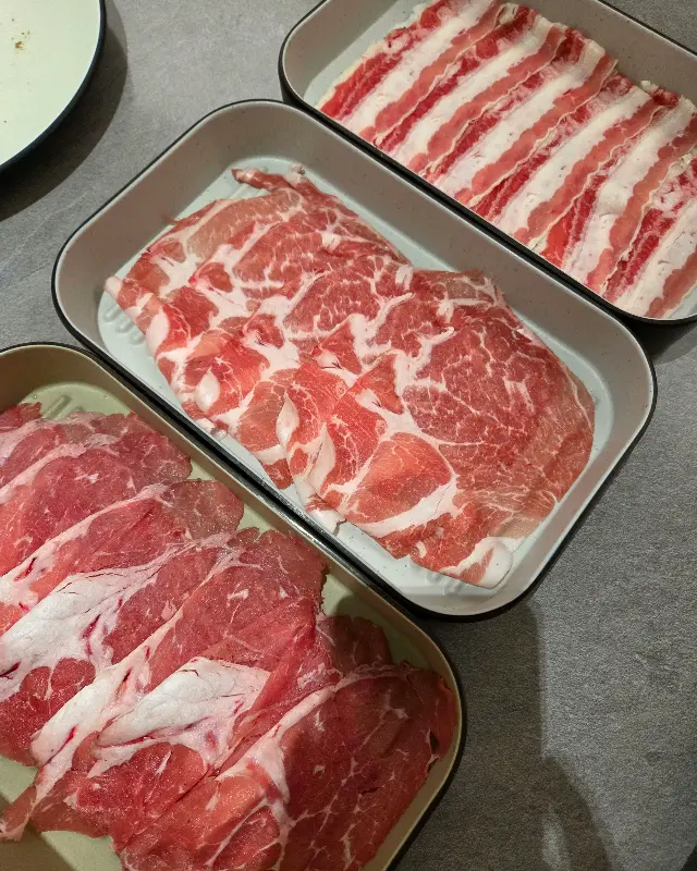 신선한 고기 3종 세트