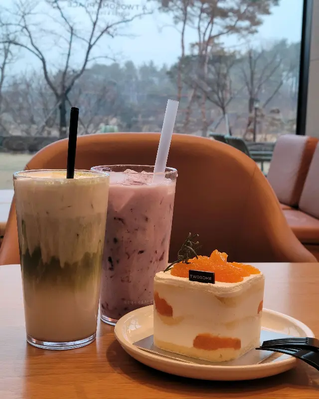 투썸플레이스 내부