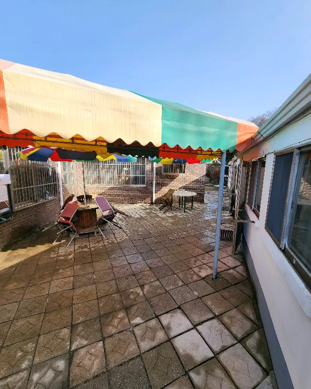 식당 외부 전경