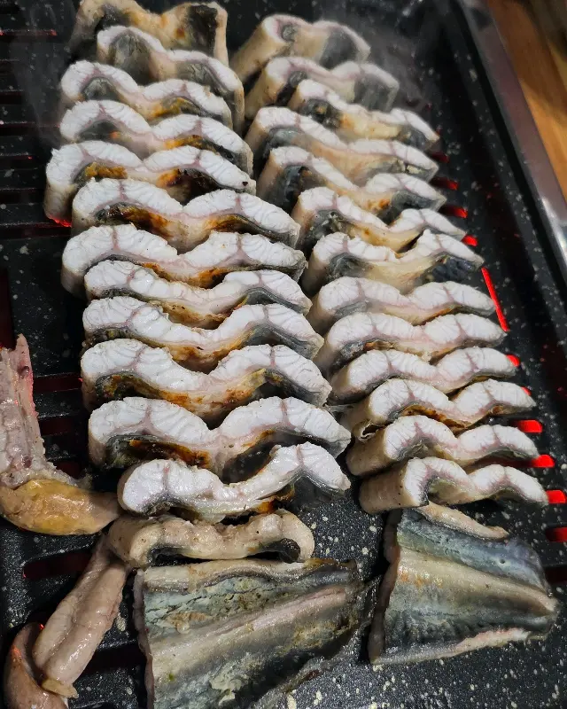 싱싱한 장어의 자태