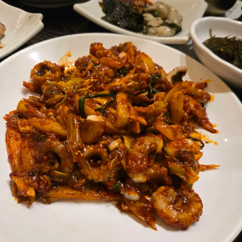 매콤한 낙지볶음