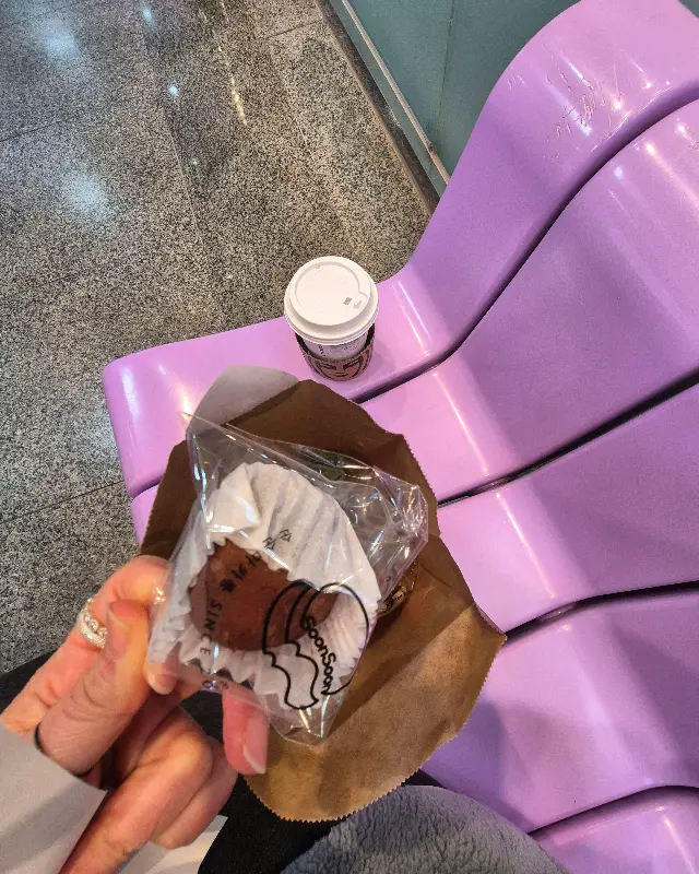 음료와 함께 즐기는 디저트