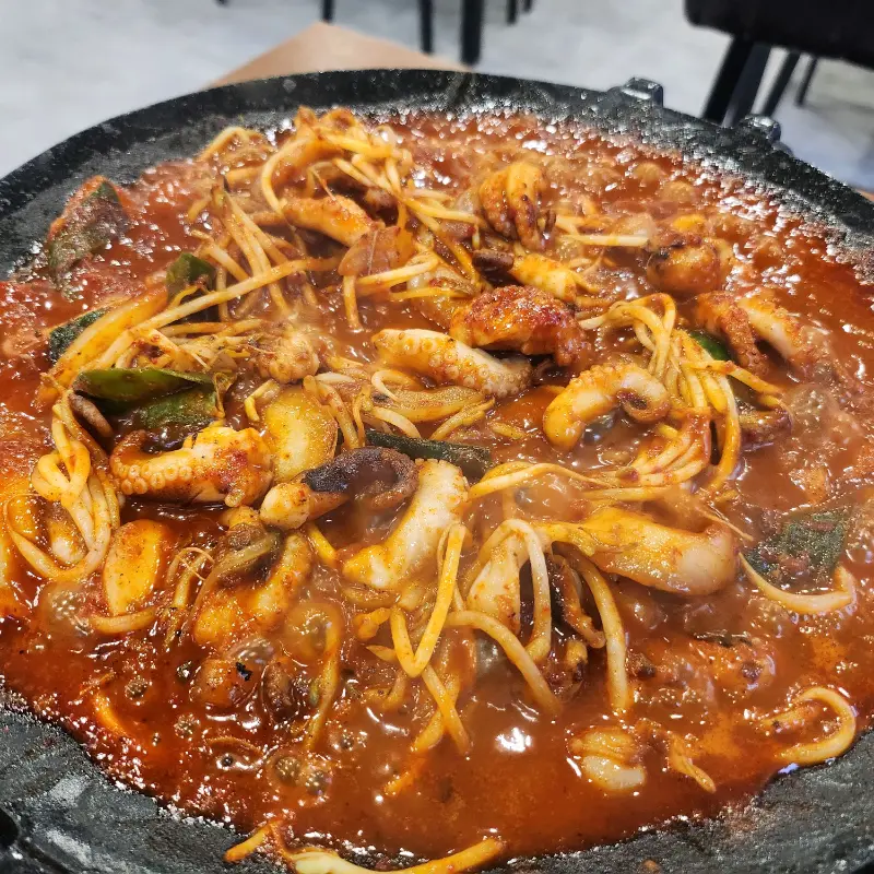 탱글탱글한 쭈꾸미 볶음