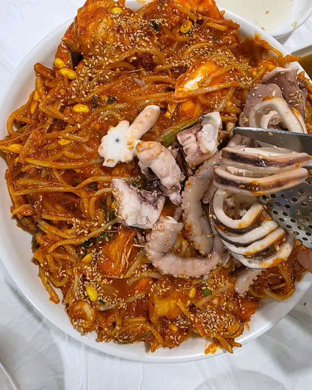 해산물 가득한 아구찜