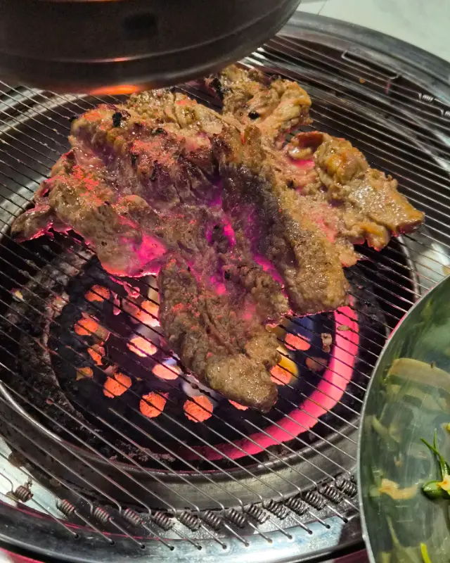 푸짐한 양과 다양한 메뉴