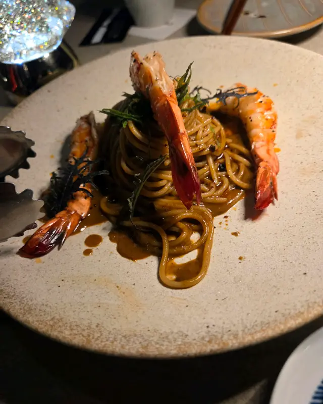 새우의 향긋함이 코를 찌르는 파스타