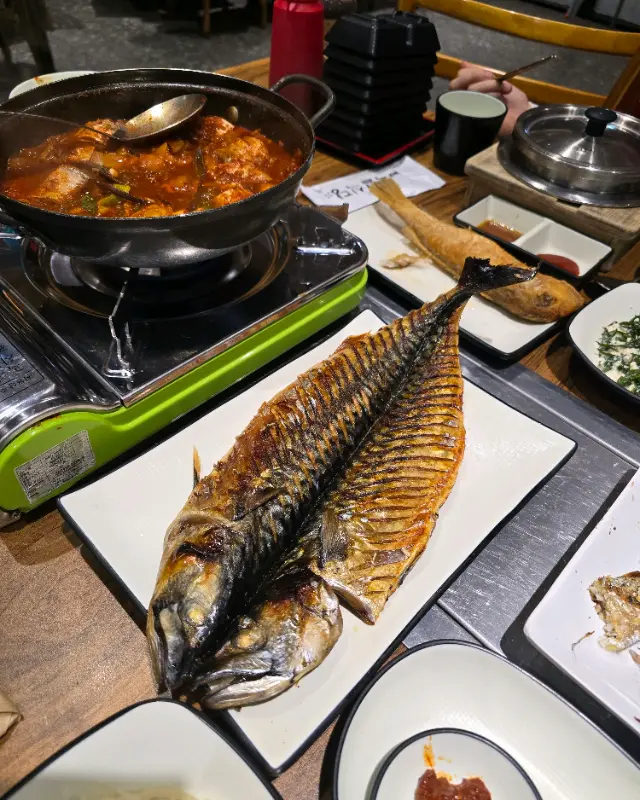 갈치조림과 고등어구이