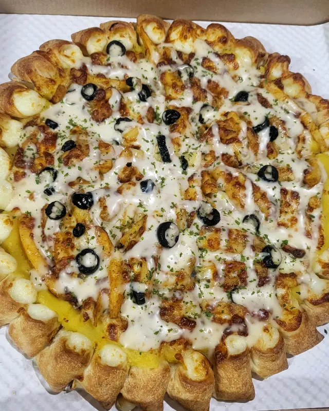 오지치즈 포테이토 피자의 환상적인 비주얼