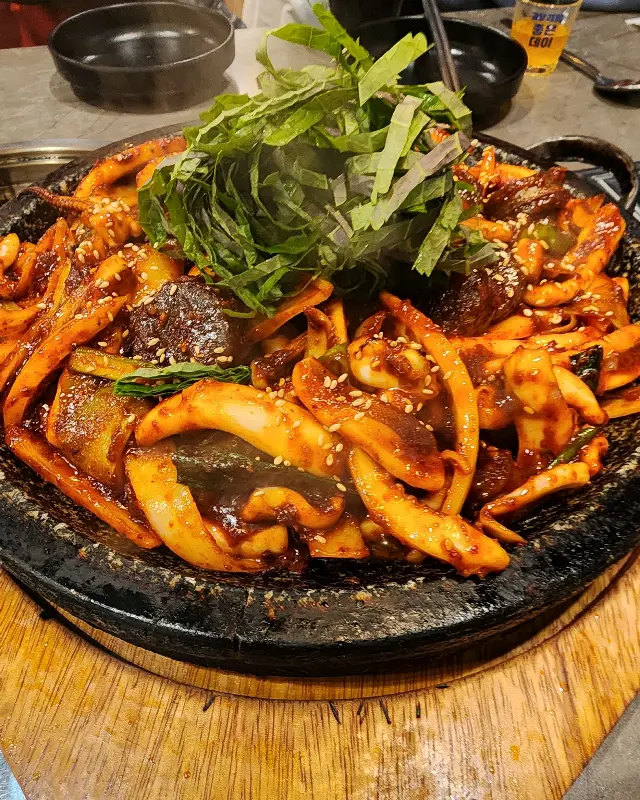 돌판 오징어 순대 볶음