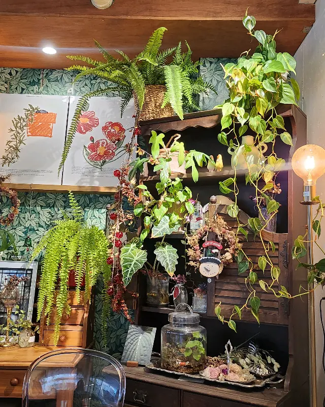 카페 내부 인테리어