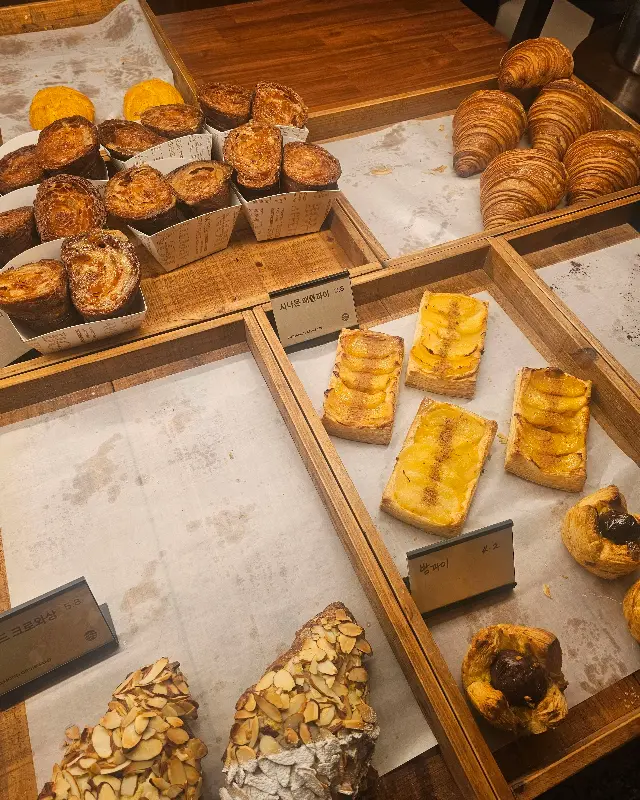 베이커리 진열대